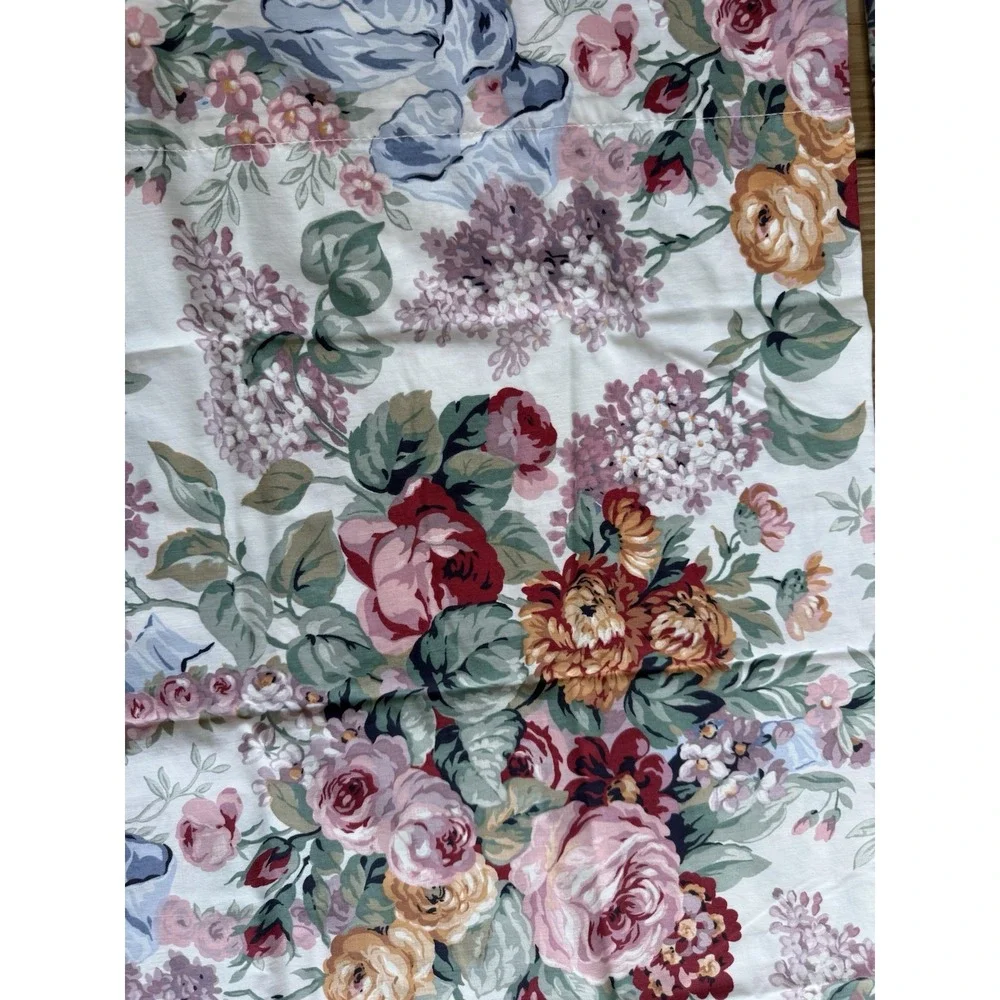 Vintage Lauren Ralph Lauren ALLISON Cottage Floral Standard Pillow Case Lot Of 2
